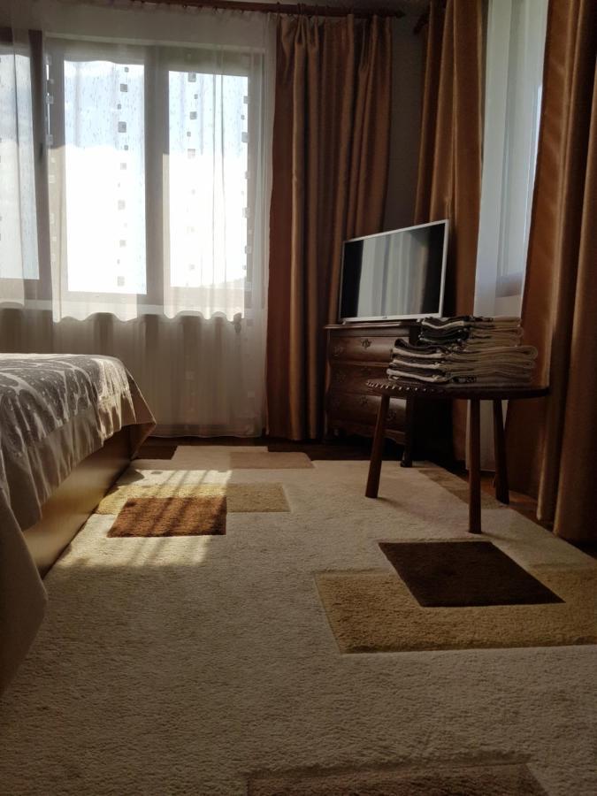 La Bunicu Villa Polovragi Luaran gambar