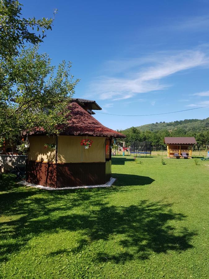La Bunicu Villa Polovragi Luaran gambar